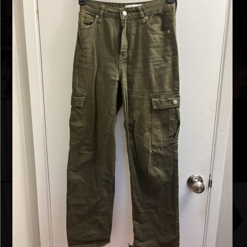 SHEIN Women’s Khaki Cargo Pants